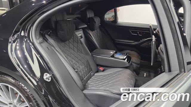 Mercedes-Benz S-Class 2021 — Photo 30/37