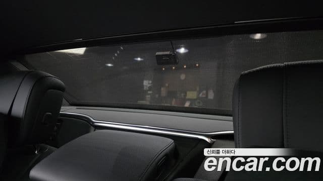 Mercedes-Benz S-Class 2021 — Photo 32/37