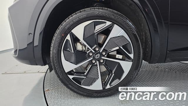 Renault Samsung Grand Koleos 2024 — Фото 4/20