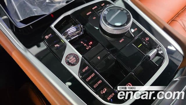 BMW X6 2026 — Photo 1/42