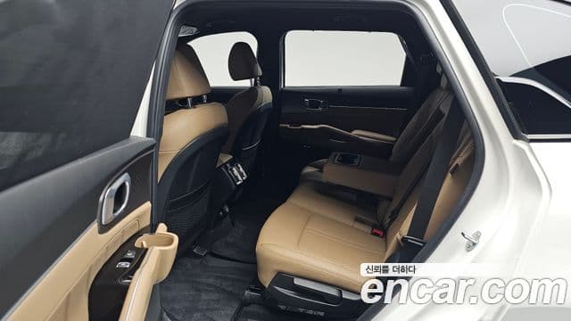 Kia Sorento 2024 — Фото 12/20