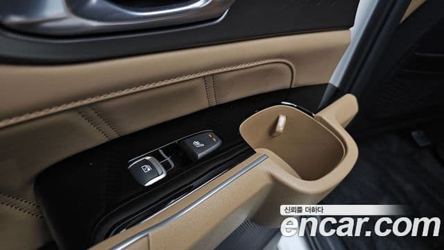 Kia Sorento 2024 — Фото 19/20