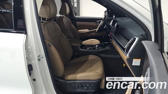 Kia Sorento 2024 — Şəkil 23/36