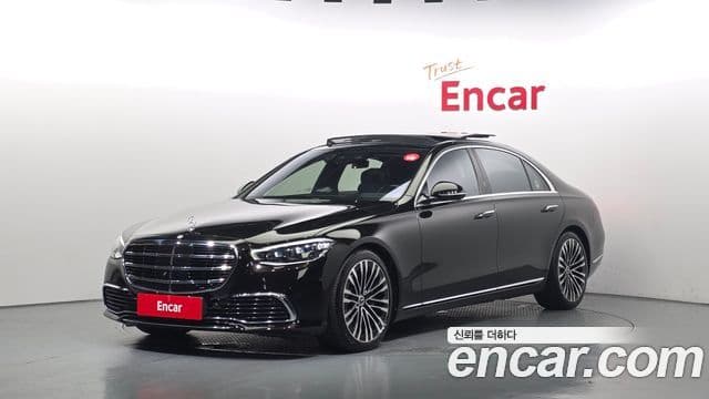 Mercedes-Benz S-Class 2021 — Photo 34/37