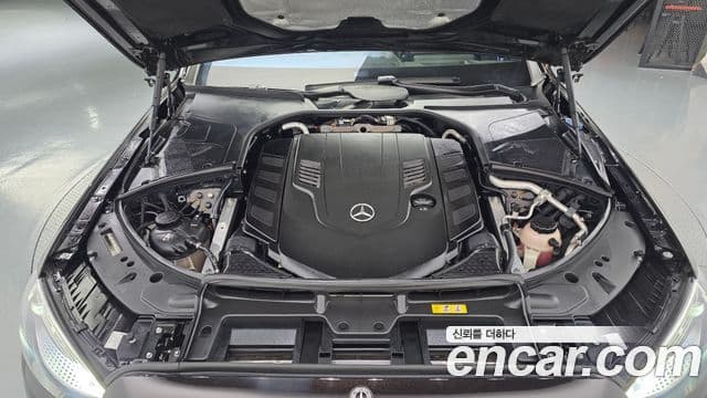 Mercedes-Benz S-Class 2021 — Photo 4/37