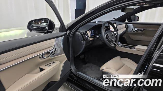 Volvo S90 2025 — Фото 10/20