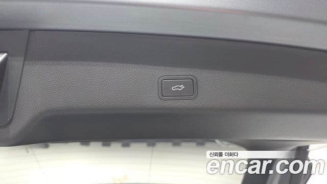 Renault Samsung Grand Koleos 2024 — Photo 22/30