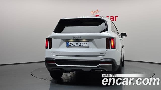 Kia Sorento 2025 — Photo 22/32