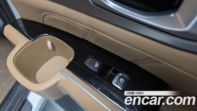 Kia Sorento 2025 — Photo 18/32