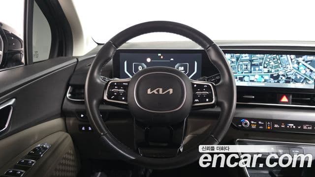 Kia Carnival 2024 — Фото 13/20