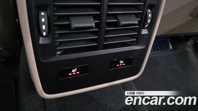 Porsche Taycan 2021 — Şəkil 10/20