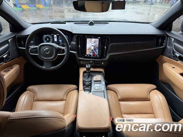 Volvo V90 Cross Country 2020 — Şəkil 2/17