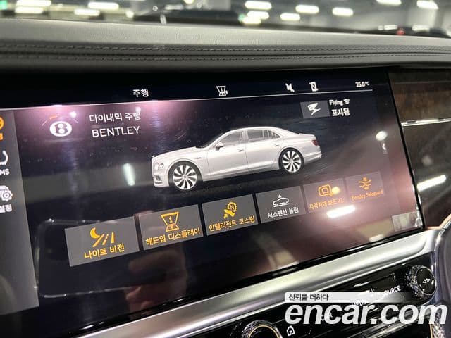 Bentley Flying Spur 2021 — ფოტო 17/18