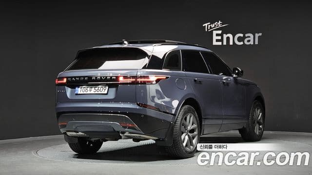 Land Rover Range Rover Velar 2026 — Фото 2/20