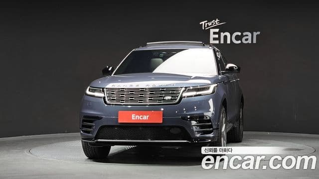 Land Rover Range Rover Velar 2026 — Фото 3/20