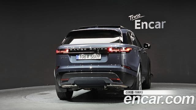 Land Rover Range Rover Velar 2026 — Фото 4/20