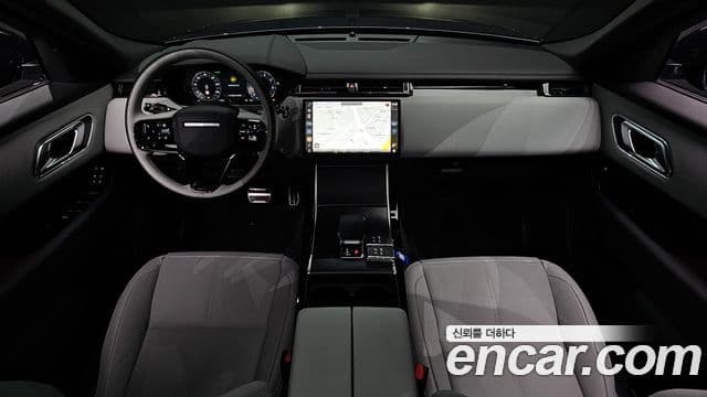 Land Rover Range Rover Velar 2026 — Фото 7/20