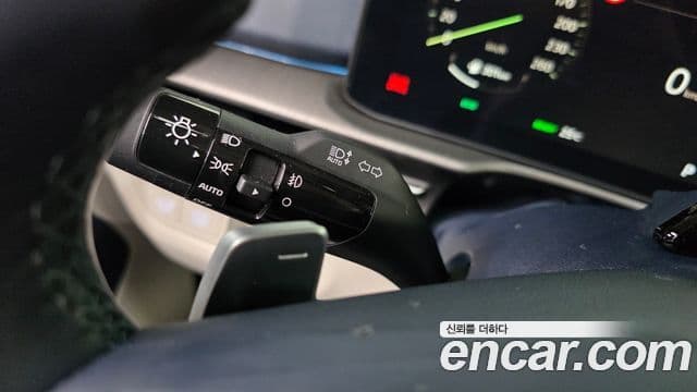 Kia Sportage 2025 — Şəkil 27/34