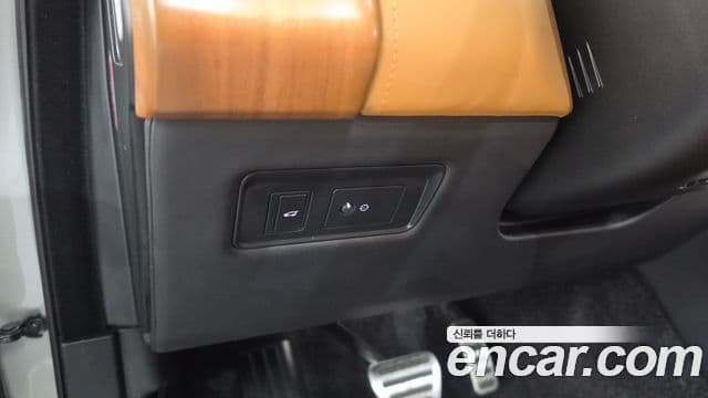 Land Rover Range Rover 2021 — Şəkil 21/41
