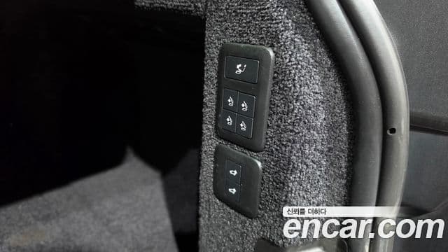 Land Rover Range Rover 2021 — Şəkil 36/41