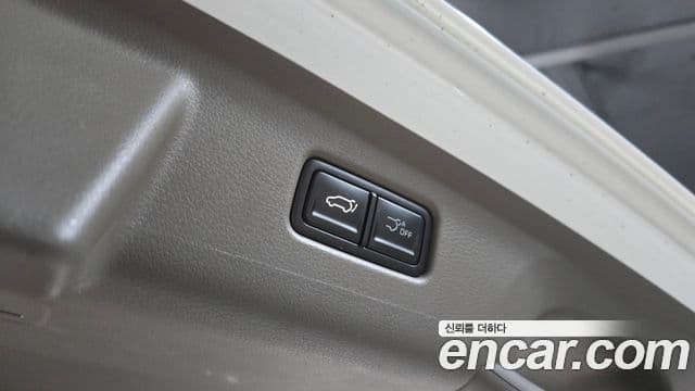 Kia Carnival 2025 — Фото 20/20