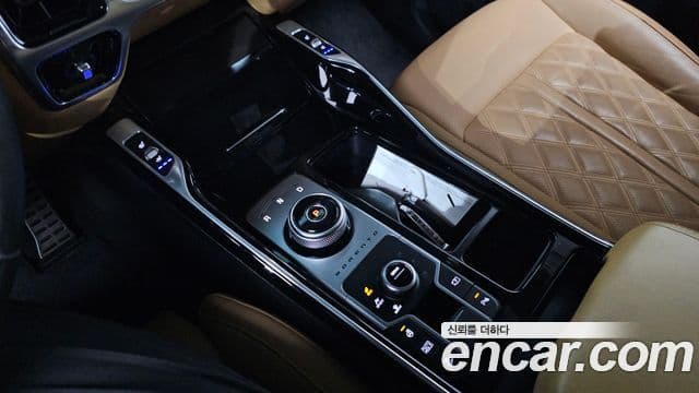 Kia Sorento 2022 — Фото 9/20