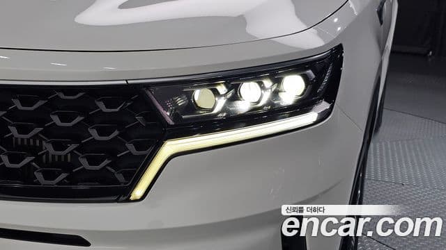 Kia Sorento 2022 — Şəkil 21/35