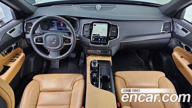 Volvo XC90 2024 — Фото 7/20