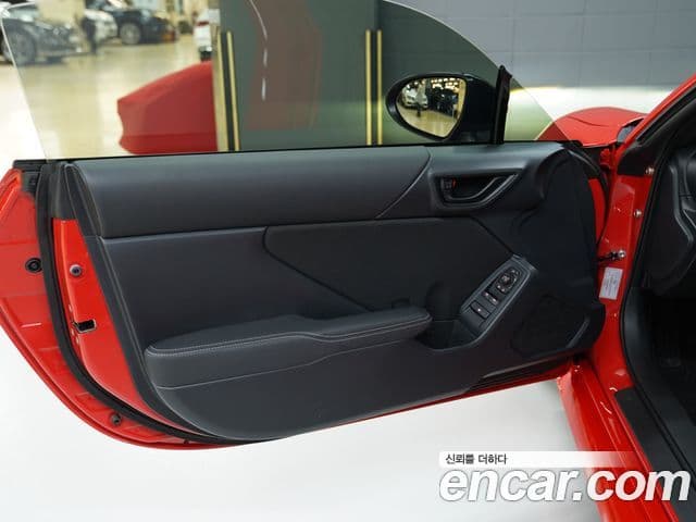 Toyota GR86 2024 — Photo 10/20