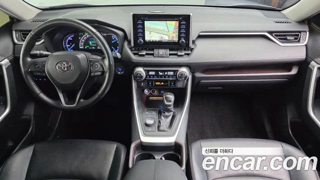 Toyota RAV4 2019 — Фото 7/20