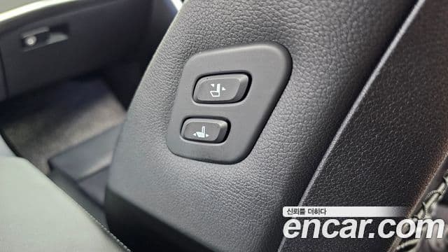 Kia Stinger 2018 — Şəkil 17/31