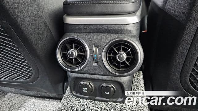 Kia Stinger 2018 — Şəkil 1/31