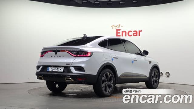 Renault Samsung Arkana 2024 — Фото 2/20