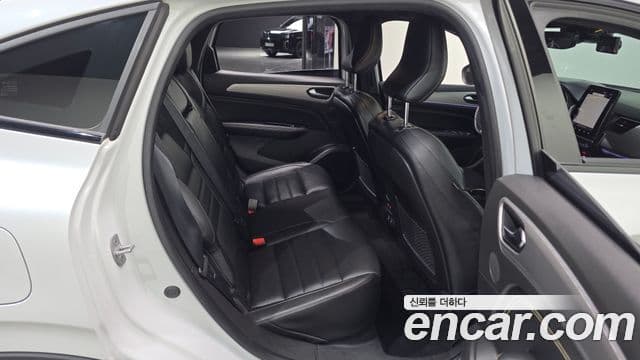 Renault Samsung Arkana 2024 — Фото 11/20