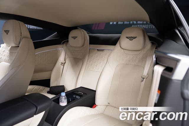 Bentley Continental GT 2020 — Photo 5/10