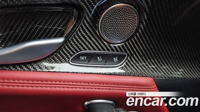 Kia Stinger 2019 — Şəkil 18/40