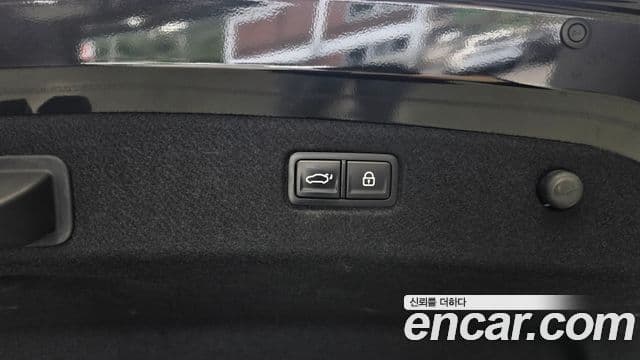 Kia The K9 2022 — Photo 7/34