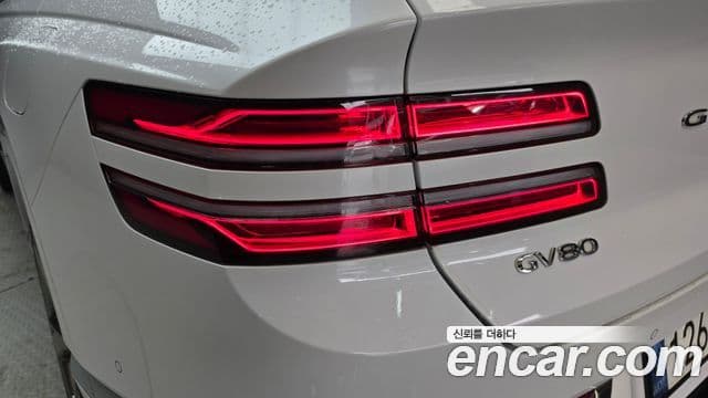 Genesis GV80 2022 — Şəkil 5/36
