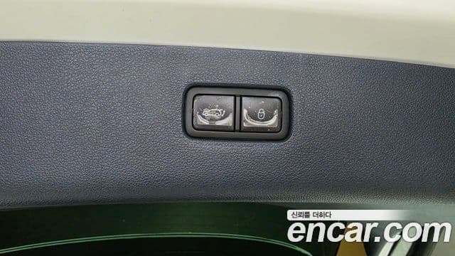 Genesis GV80 2022 — Şəkil 28/36