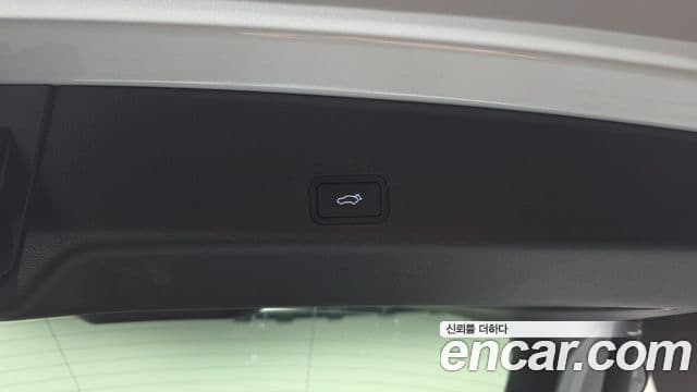 Renault Samsung Grand Koleos 2025 — Photo 21/37