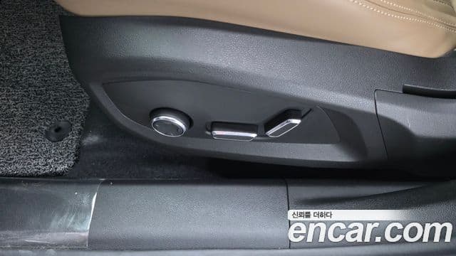 Renault Samsung Grand Koleos 2025 — Photo 5/37