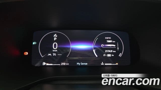 Renault Samsung Arkana 2025 — Фото 8/20