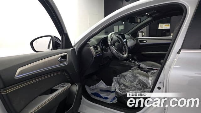 Renault Samsung Arkana 2025 — Фото 10/20