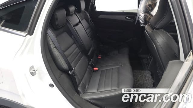 Renault Samsung Arkana 2025 — Фото 12/20