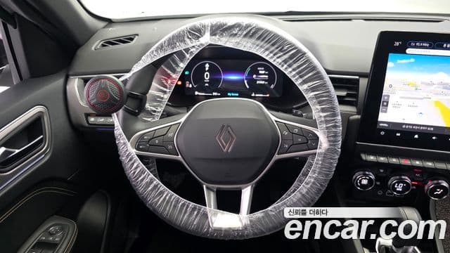 Renault Samsung Arkana 2025 — Фото 13/20