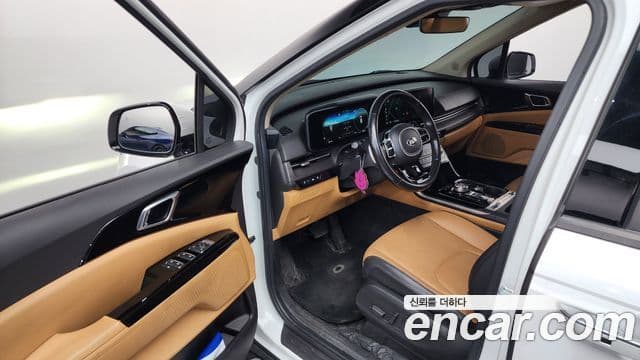 Kia Carnival 2021 — Фото 10/20