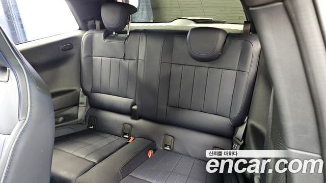 Mini Cooper Electric 2024 — ფოტო 18/34