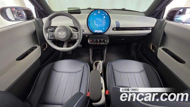 Mini Cooper Electric 2024 — ფოტო 6/33