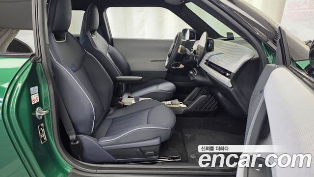 Mini Cooper Electric 2024 — ფოტო 10/33