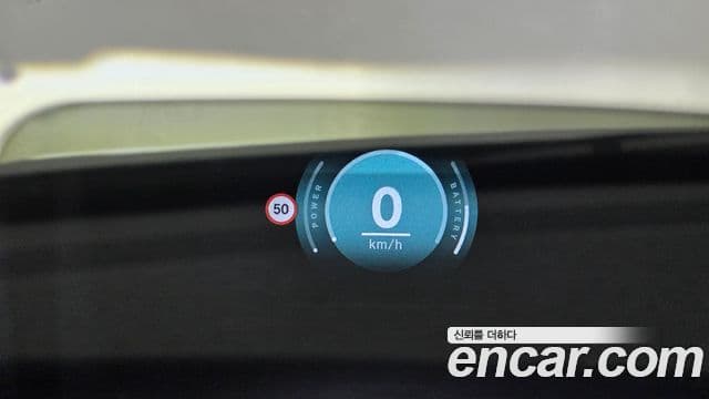 Mini Cooper Electric 2024 — ფოტო 25/33